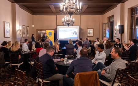Group of UCD Alumni Mentoring Event in San Francisco.